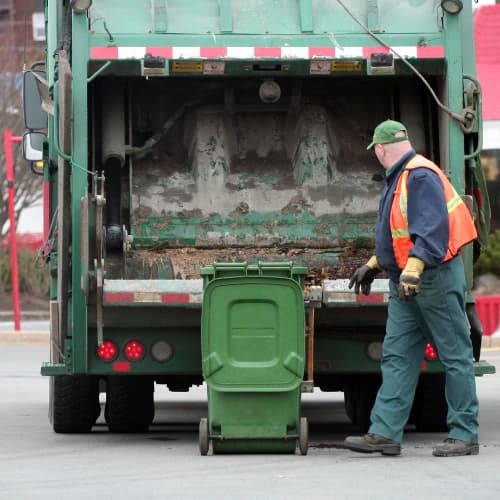 On-Call Junk Hauling
